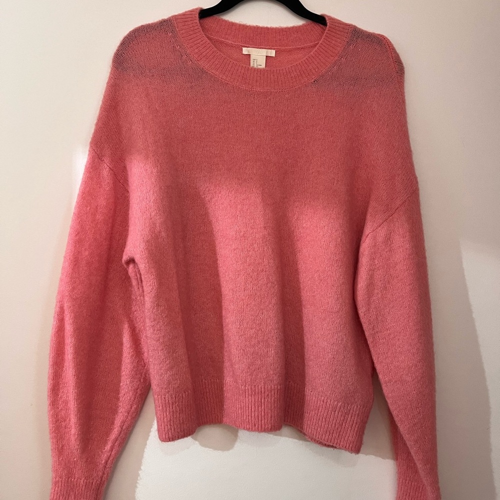 H&M Pink Sweater Size Small
